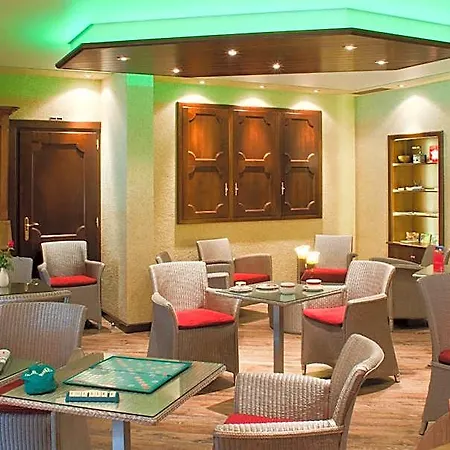 Logis Au Bois Le Sire Hotel
